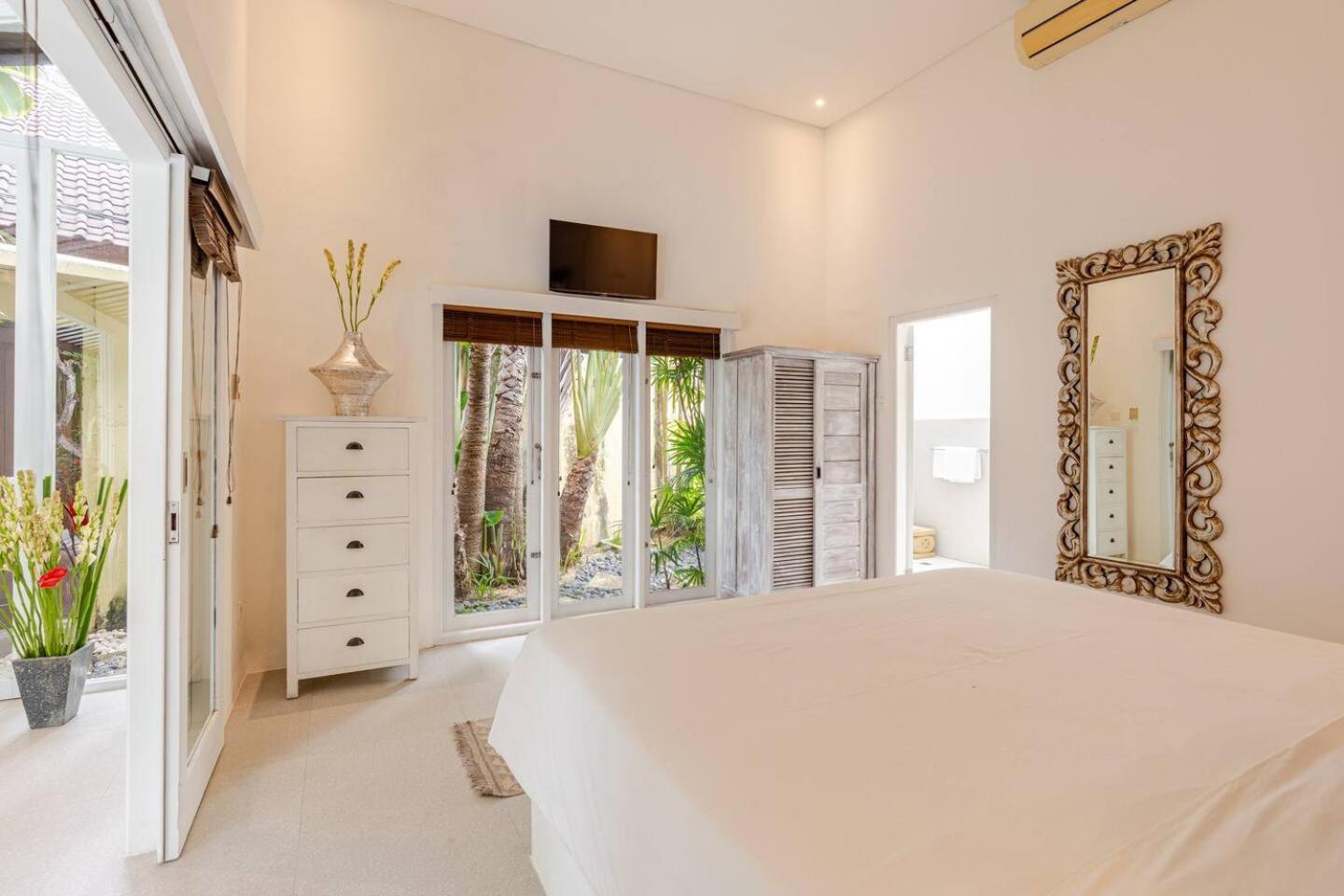 Villa Sitara, Sitara Villa Group Seminyak Extérieur photo